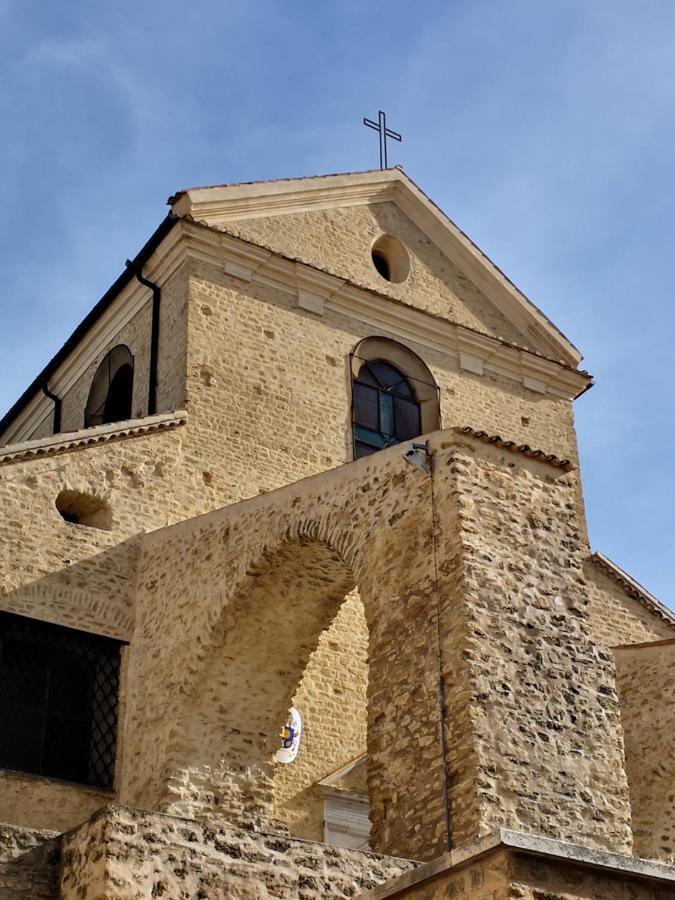 ...A Casa Di Sandro Tricarico 外观 照片