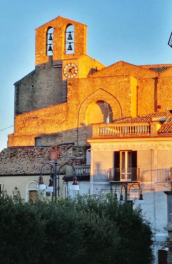 ...A Casa Di Sandro Tricarico 外观 照片